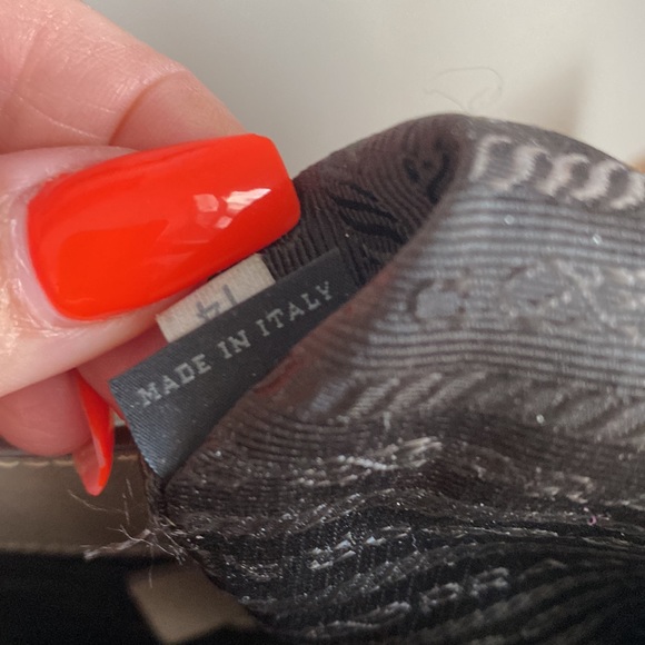 Prada Saffiano Leather Tote Bag - Picture 6 of 15